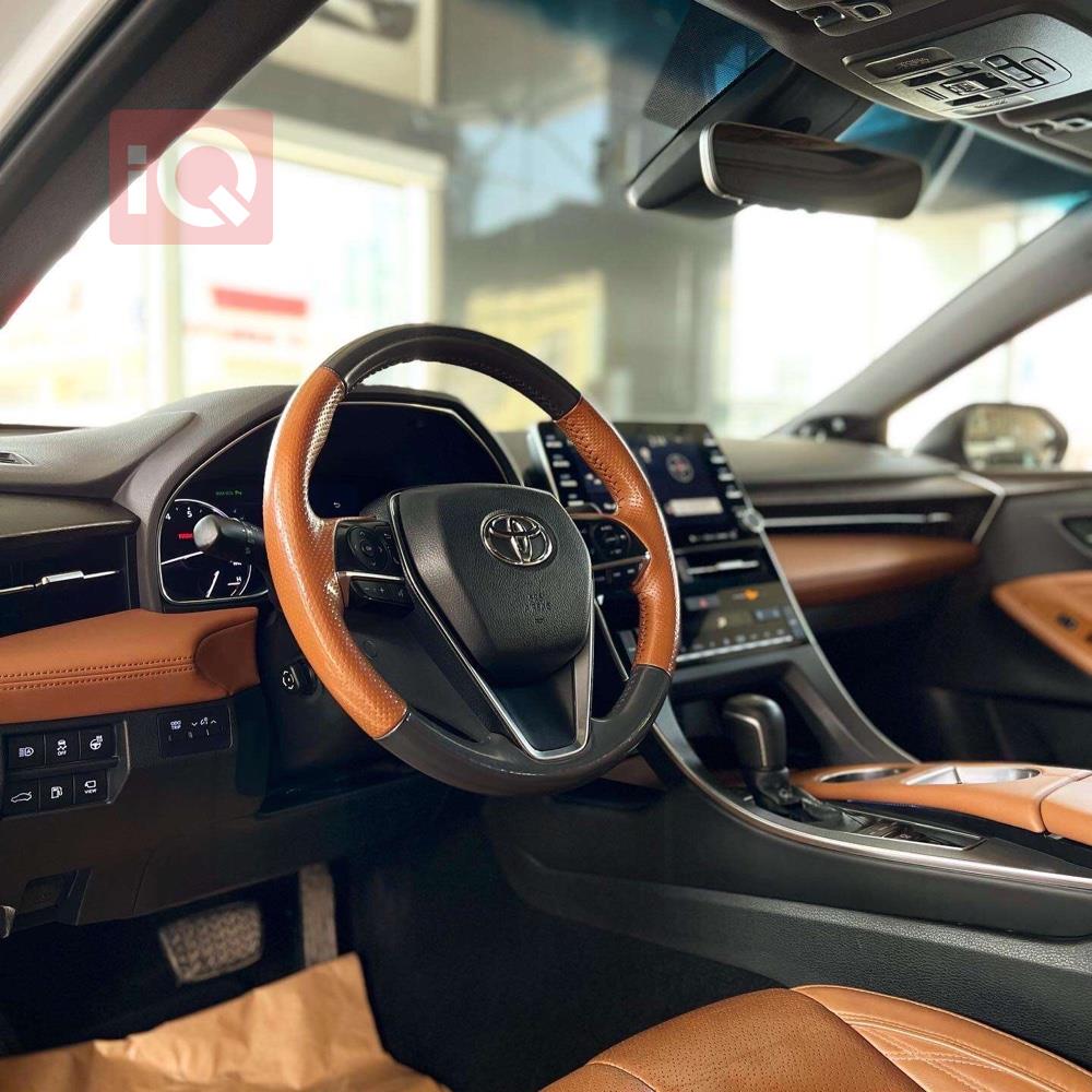 تۆیۆتا ئەڤەلۆن